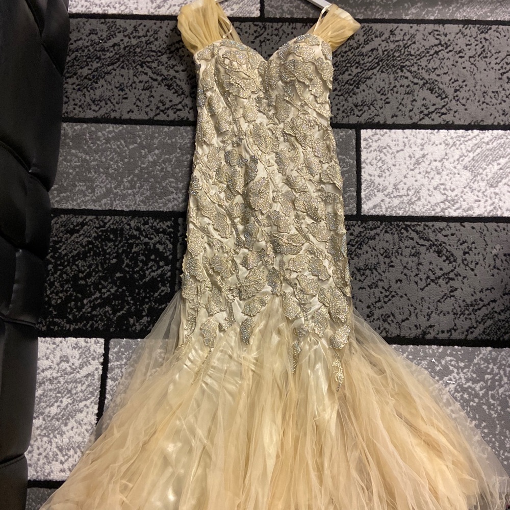 Mermaid Style Prom/Wedding Dress